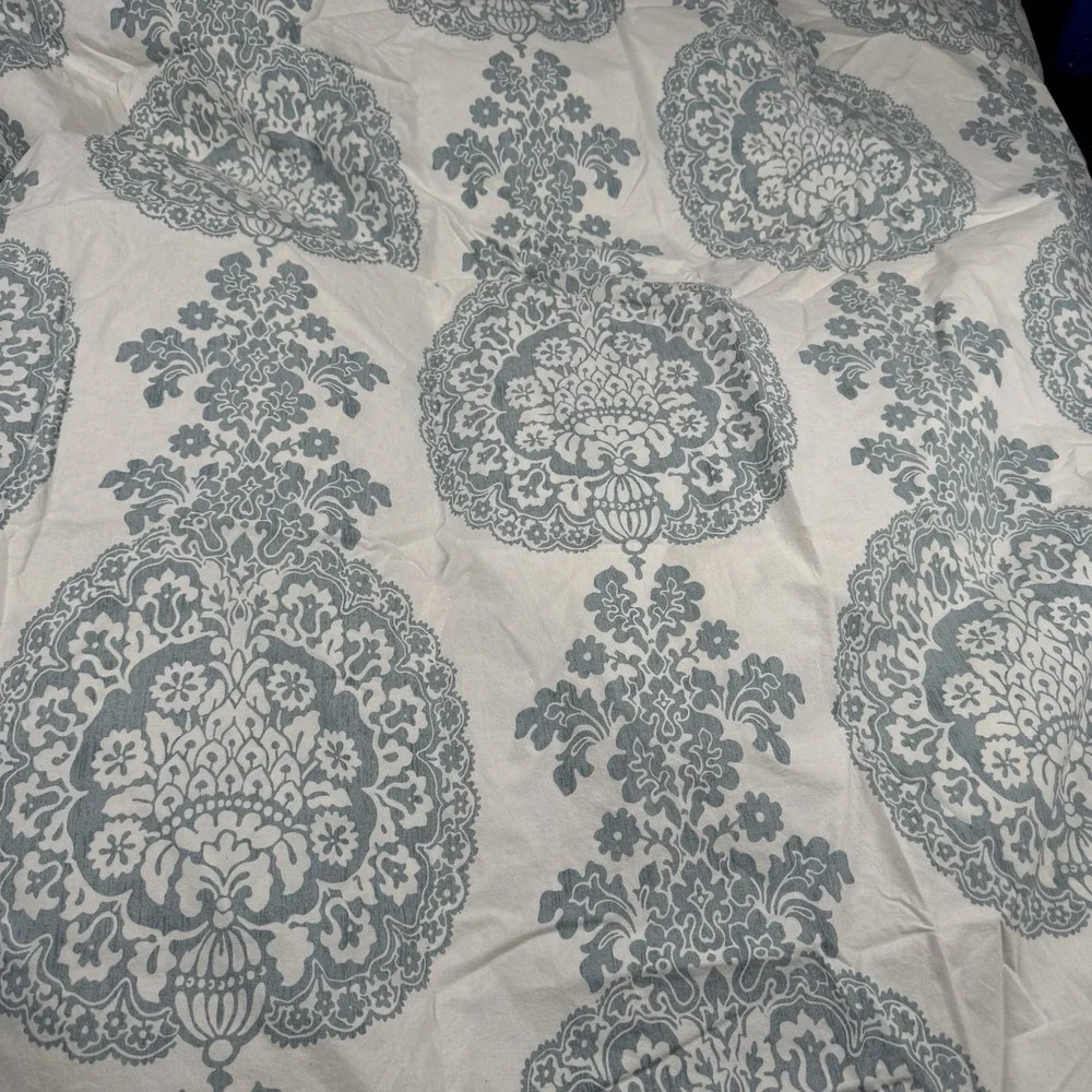POTTERY BARN ~ Lucianna Medallion Duvet Cover ~ Full/Queen 92